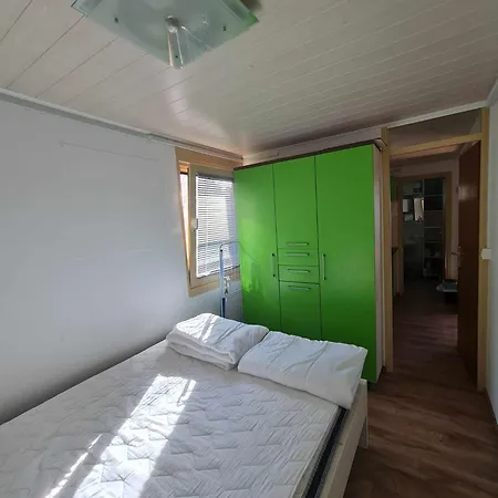 Hiska Panonski Gaj Terme Banovci, Vkljucene Kopalne Karte Ferienhaus Veržej