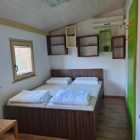 Ferienhaus Hiska Panonski Gaj Terme Banovci, Vkljucene Kopalne Karte Veržej